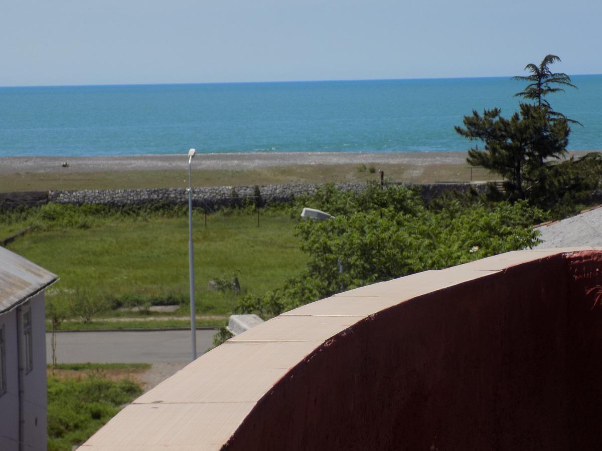 Hotel Amirani Kobuleti Exterior photo